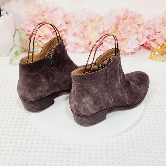 Lucky Brand Brolley Side Zip Leather Ankle Bootie Size 8.5M - Picture 5 of 12